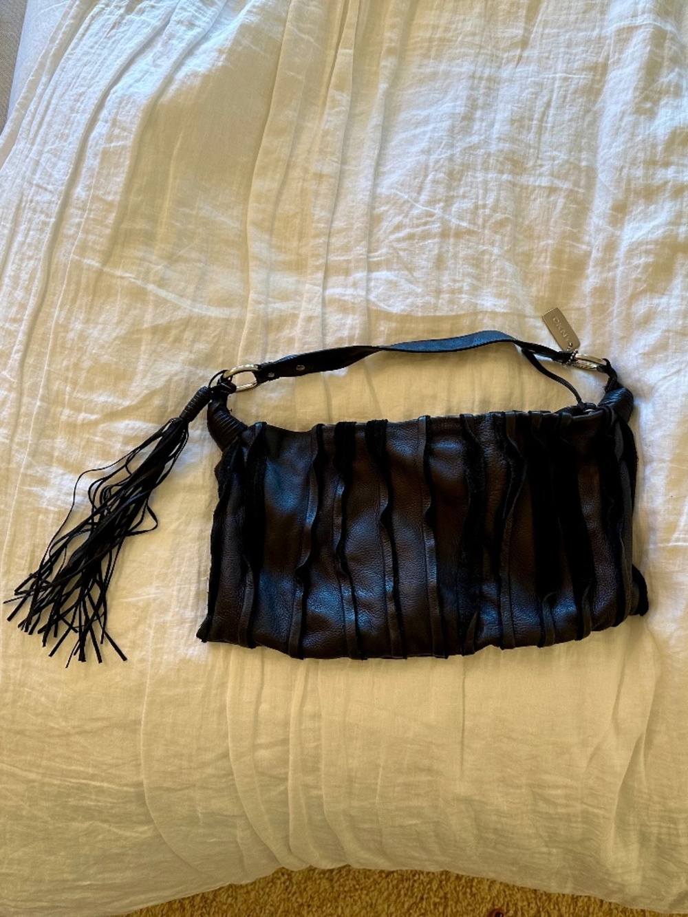 Vintage DKNY black leather shoulder bag/purse
